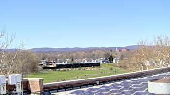 Weather camera view of Haverstraw Elementary School.