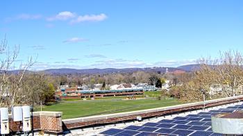 Weather camera view of Haverstraw Elementary School.