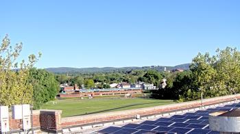 Weather camera view of Haverstraw Elementary School.