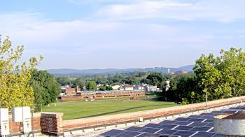 Weather camera view of Haverstraw Elementary School.