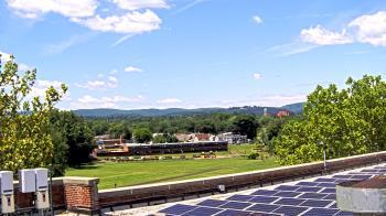 Weather camera view of Haverstraw Elementary School.