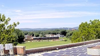 Weather camera view of Haverstraw Elementary School.