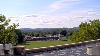 Weather camera view of Haverstraw Elementary School.