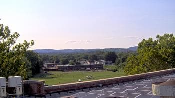 Weather camera view of Haverstraw Elementary School.