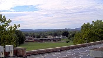 Weather camera view of Haverstraw Elementary School.