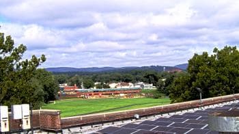 Weather camera view of Haverstraw Elementary School.
