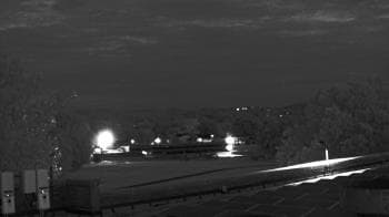 Weather camera view of Haverstraw Elementary School.