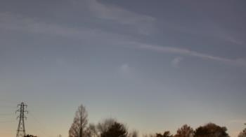 Weather camera view of Woodmere MS.