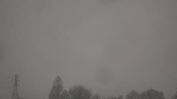 Weather camera view of Woodmere MS.