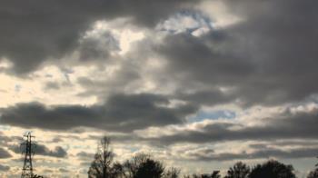 Weather camera view of Woodmere MS.