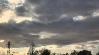 Weather camera view of Woodmere MS.