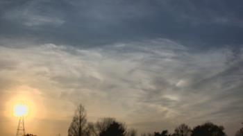 Weather camera view of Woodmere MS.