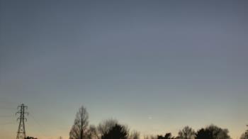 Weather camera view of Woodmere MS.