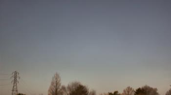 Weather camera view of Woodmere MS.