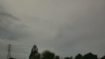 Weather camera view of Woodmere MS.