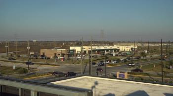 Weather camera view of Iowa Colony Police Department.