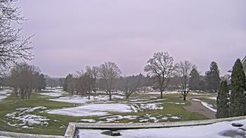 Weather camera view of Country Club of Indianapolis.