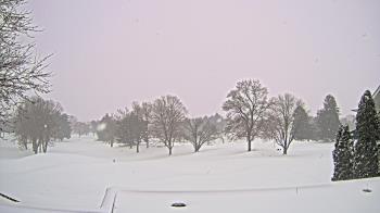 Weather camera view of Country Club of Indianapolis.