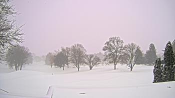 Weather camera view of Country Club of Indianapolis.