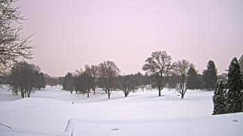 Weather camera view of Country Club of Indianapolis.