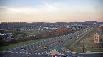 Weather camera view of Towne Acres ES.