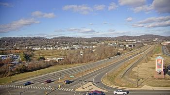 Weather camera view of Towne Acres ES.
