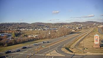 Weather camera view of Towne Acres ES.