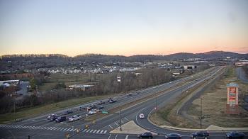 Weather camera view of Towne Acres ES.