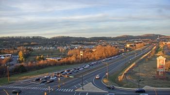Weather camera view of Towne Acres ES.
