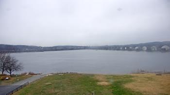 Weather camera view of John Wright Restaurant.