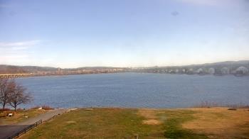 Weather camera view of John Wright Restaurant.