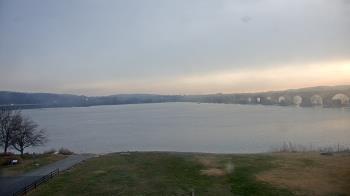 Weather camera view of John Wright Restaurant.