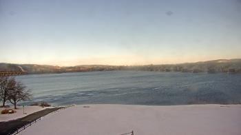 Weather camera view of John Wright Restaurant.