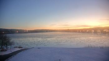 Weather camera view of John Wright Restaurant.