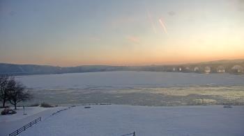 Weather camera view of John Wright Restaurant.