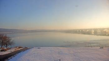 Weather camera view of John Wright Restaurant.