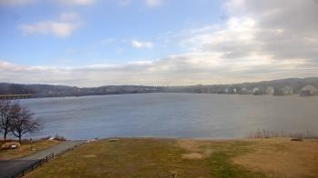 Weather camera view of John Wright Restaurant.