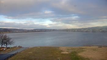 Weather camera view of John Wright Restaurant.