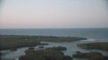 Weather camera view of Kalea Bay.