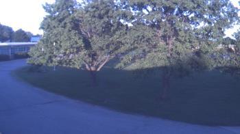 Weather camera view of Goessel ES.