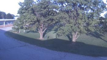 Weather camera view of Goessel ES.