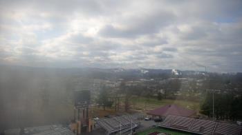 Weather camera view of Dobyns Bennett High School.