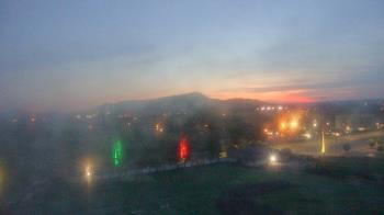 Weather camera view of Dobyns Bennett High School.