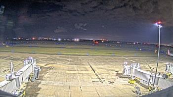 Weather camera view of Lake Charles Rgnl Arpt terminal bldg.
