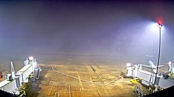 Weather camera view of Lake Charles Rgnl Arpt terminal bldg.