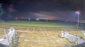 Weather camera view of Lake Charles Rgnl Arpt terminal bldg.