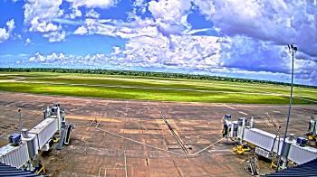 Weather camera view of Lake Charles Rgnl Arpt terminal bldg.
