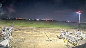 Weather camera view of Lake Charles Rgnl Arpt terminal bldg.