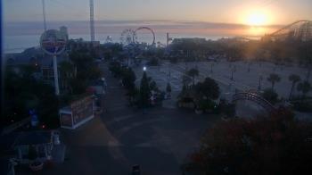 Weather camera view of The Boardwalk Inn.
