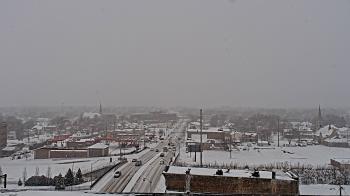 Weather camera view of Kankakee County Administration Building.
